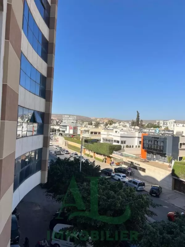 PLATEAU DE BUREAUX TALBORJT