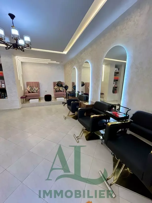 Salon Esthétique , coiffure et hammam